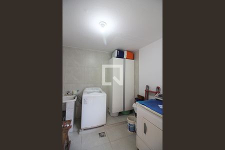 Casa à venda com 202m², 3 quartos e 2 vagasÁrea de Serviço