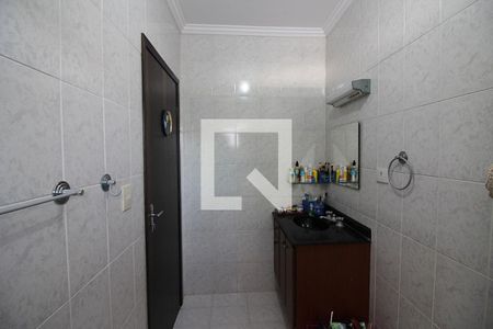 Casa à venda com 202m², 3 quartos e 2 vagasQuarto 3 - Suíte Banheiro