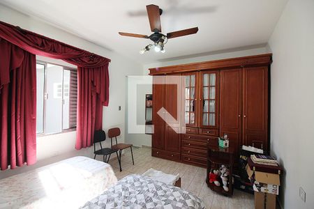 Casa à venda com 202m², 3 quartos e 2 vagasQuarto 3 - Suíte