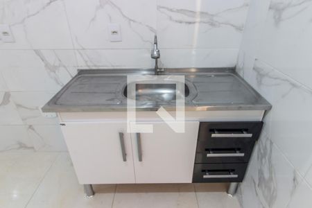 Sala/Cozinha de apartamento para alugar com 2 quartos, 49m² em Vila Santa Ines, São Paulo