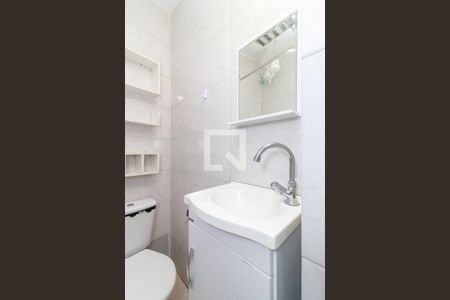 Banheiro de casa para alugar com 1 quarto, 40m² em Santo Amaro, São Paulo