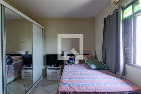 Casa à venda com 450m², 4 quartos e 2 vagasSuite 2