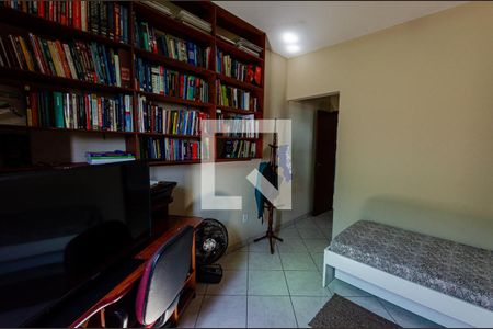 Casa à venda com 450m², 4 quartos e 2 vagasSuite 3