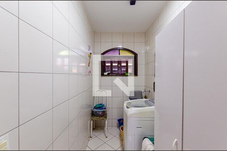 Casa à venda com 450m², 4 quartos e 2 vagasÁrea de Serviço