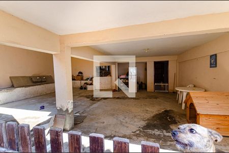 Casa à venda com 450m², 4 quartos e 2 vagascasa 2