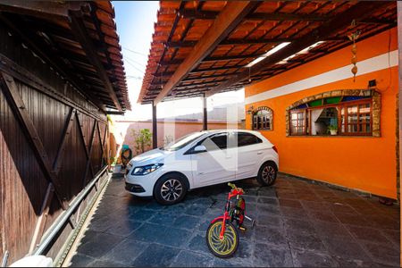 Casa à venda com 450m², 4 quartos e 2 vagasGaragem