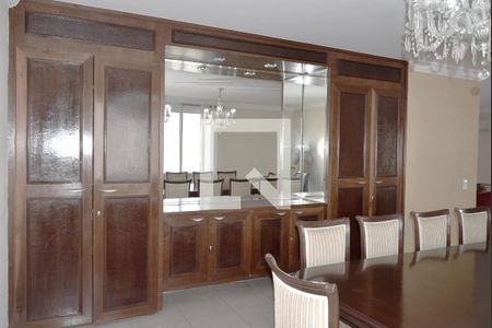Apartamento à venda com 304m², 4 quartos e 3 vagasSala de Jantar