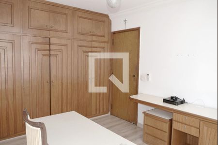 Apartamento à venda com 304m², 4 quartos e 3 vagasQuarto 1