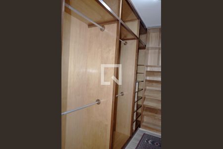 Apartamento à venda com 304m², 4 quartos e 3 vagasCloset Suíte principal