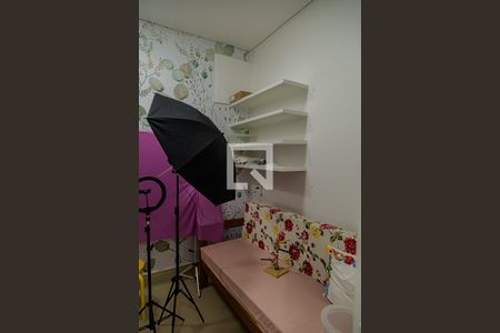 Casa à venda com 200m², 2 quartos e 2 vagasSuíte do piso superior