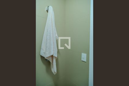 Casa à venda com 200m², 2 quartos e 2 vagasBanheiro Social