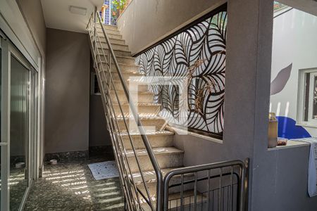 Casa à venda com 200m², 2 quartos e 2 vagasCorredor