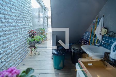 Casa à venda com 200m², 2 quartos e 2 vagasVista do Suíte - Closet