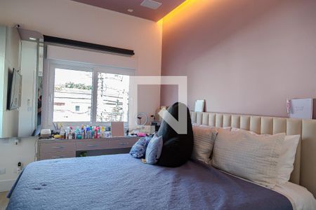 Casa à venda com 200m², 2 quartos e 2 vagasQuarto 2 do piso superior