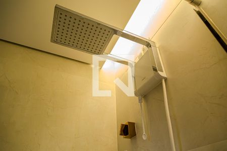 Casa à venda com 200m², 2 quartos e 2 vagasLavabo