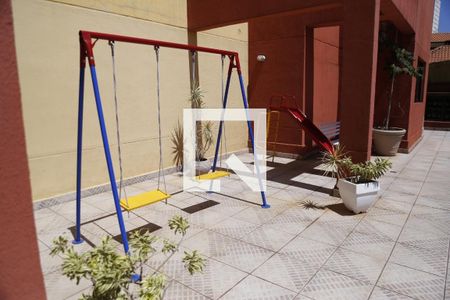 Apartamento para alugar com 70m², 2 quartos e 1 vaga Apartamento para alugar com 70m², 2 quartos e 1 vagaÁrea comum - Playground