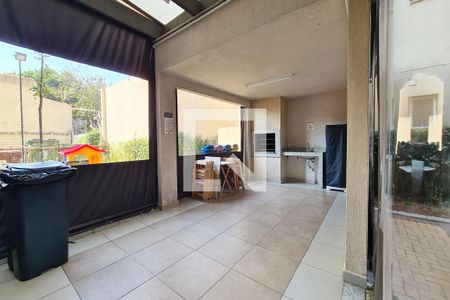 Apartamento para alugar com 31m², 1 quarto e sem vagaÁrea comum - Churrasqueira