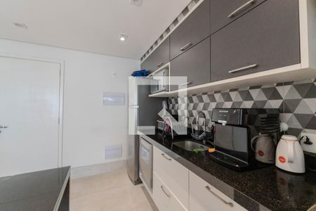 Apartamento à venda com 55m², 2 quartos e 1 vaga Apartamento à venda com 55m², 2 quartos e 1 vagaCozinha e Área de Serviço