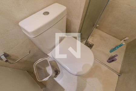 Apartamento à venda com 55m², 2 quartos e 1 vaga Apartamento à venda com 55m², 2 quartos e 1 vagaBanheiro