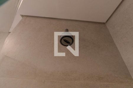 Apartamento à venda com 55m², 2 quartos e 1 vaga Apartamento à venda com 55m², 2 quartos e 1 vagaBanheiro