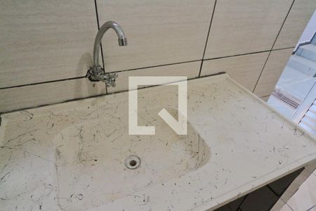 Casa para alugar com 22m², 1 quarto e sem vaga Casa para alugar com 22m², 1 quarto e sem vagaCozinha e Área de Serviço