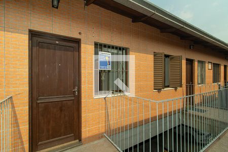 Fachada de apartamento para alugar com 1 quarto, 30m² em São Geraldo, Porto Alegre