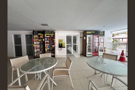 Apartamento à venda com 184m², 2 quartos e 2 vagasMercadinho