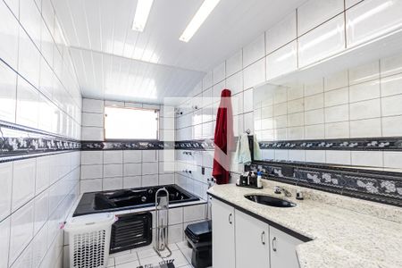 Casa à venda com 250m², 3 quartos e 4 vagas Casa à venda com 250m², 3 quartos e 4 vagasBanheiro da Suíte 1