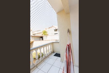 Casa à venda com 250m², 3 quartos e 4 vagas Casa à venda com 250m², 3 quartos e 4 vagasVaranda da Suíte 1