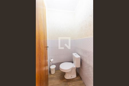 Casa à venda com 250m², 3 quartos e 4 vagas Casa à venda com 250m², 3 quartos e 4 vagasLavabo Área gourmet