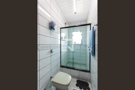 Casa à venda com 250m², 3 quartos e 4 vagas Casa à venda com 250m², 3 quartos e 4 vagasBanheiro da Suíte 3