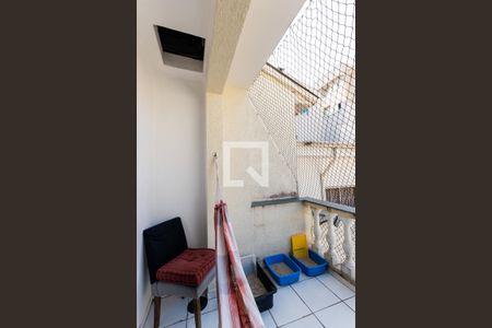 Casa à venda com 250m², 3 quartos e 4 vagas Casa à venda com 250m², 3 quartos e 4 vagasVaranda da Suíte 1