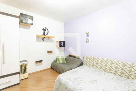 Casa à venda com 250m², 3 quartos e 4 vagas Casa à venda com 250m², 3 quartos e 4 vagasSuíte 2