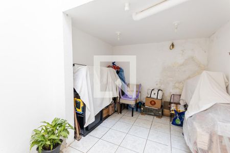 Casa à venda com 250m², 3 quartos e 4 vagas Casa à venda com 250m², 3 quartos e 4 vagasDepósito