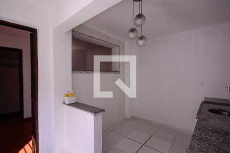Casa à venda com 350m², 7 quartos e 3 vagasCasa 1 - Cozinha da Edicula 