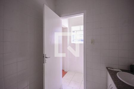 Casa à venda com 350m², 7 quartos e 3 vagasCasa 3 - Banheiro 