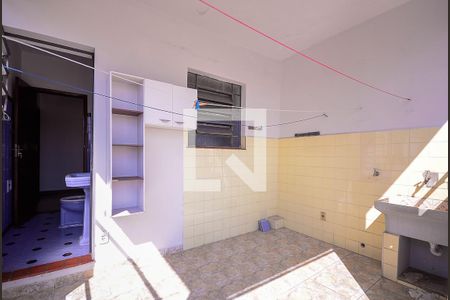 Casa à venda com 350m², 7 quartos e 3 vagasCasa 1 -  Área de Serviço 