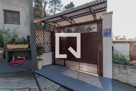 Casa para alugar com 179m², 3 quartos e 4 vagas Casa para alugar com 179m², 3 quartos e 4 vagasFachada