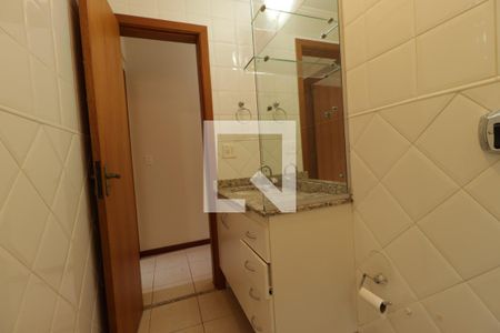 Apartamento para alugar com 82m², 2 quartos e 2 vagasBanheiro
