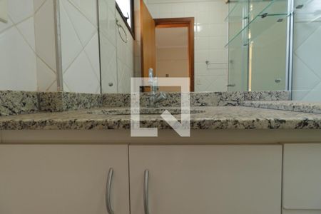 Apartamento para alugar com 82m², 2 quartos e 2 vagasBanheiro da Suíte