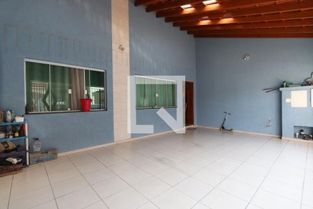 Casa à venda com 130m², 3 quartos e 4 vagasGaragem