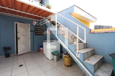 Casa à venda com 130m², 3 quartos e 4 vagasLavanderia