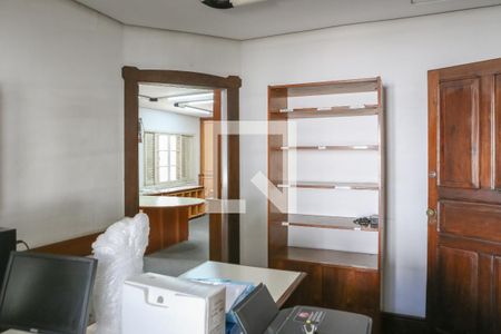 Casa à venda com 520m², 6 quartos e 16 vagas Casa à venda com 520m², 6 quartos e 16 vagasEscritório/Quarto 6