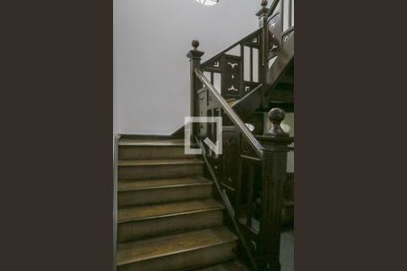 Casa à venda com 520m², 6 quartos e 16 vagas Casa à venda com 520m², 6 quartos e 16 vagasEsscada