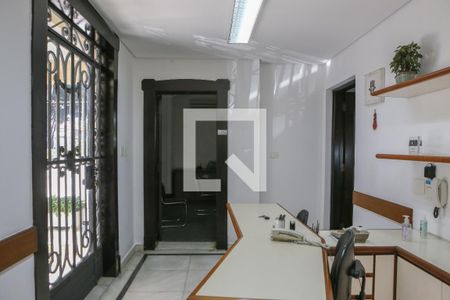 Entrada de casa à venda com 6 quartos, 520m² em Pacaembu, São Paulo