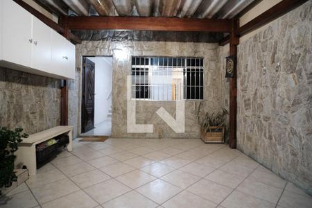 Casa à venda com 110m², 2 quartos e 1 vagaGaragem