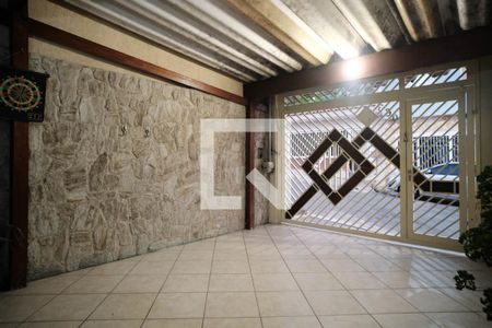 Casa à venda com 110m², 2 quartos e 1 vagaGaragem