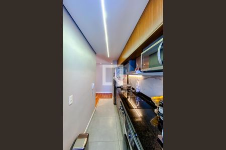 Apartamento à venda com 68m², 3 quartos e 1 vagaÁrea de Serviço