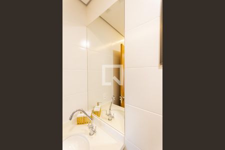Apartamento à venda com 69m², 2 quartos e 2 vagasBanheiro da Suíte
