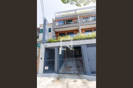 Apartamento à venda com 69m², 2 quartos e 2 vagasFachada